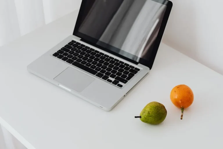 A fresh angle on freefast.co.uk for personal branding and online identity websites