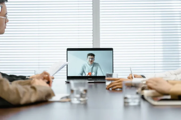 Acadomi Review: What It Is, Features, Safety, and Alternatives