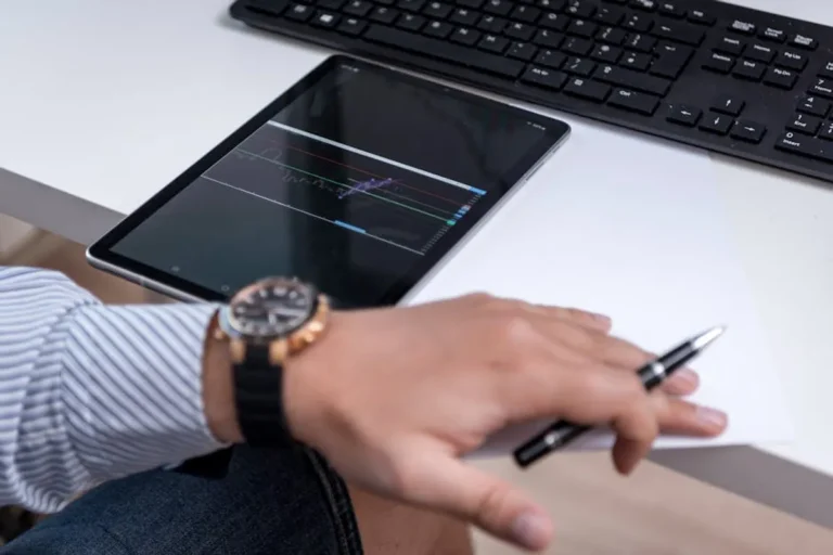 How mrmeasurements.com connects to search demand in technology and app discovery