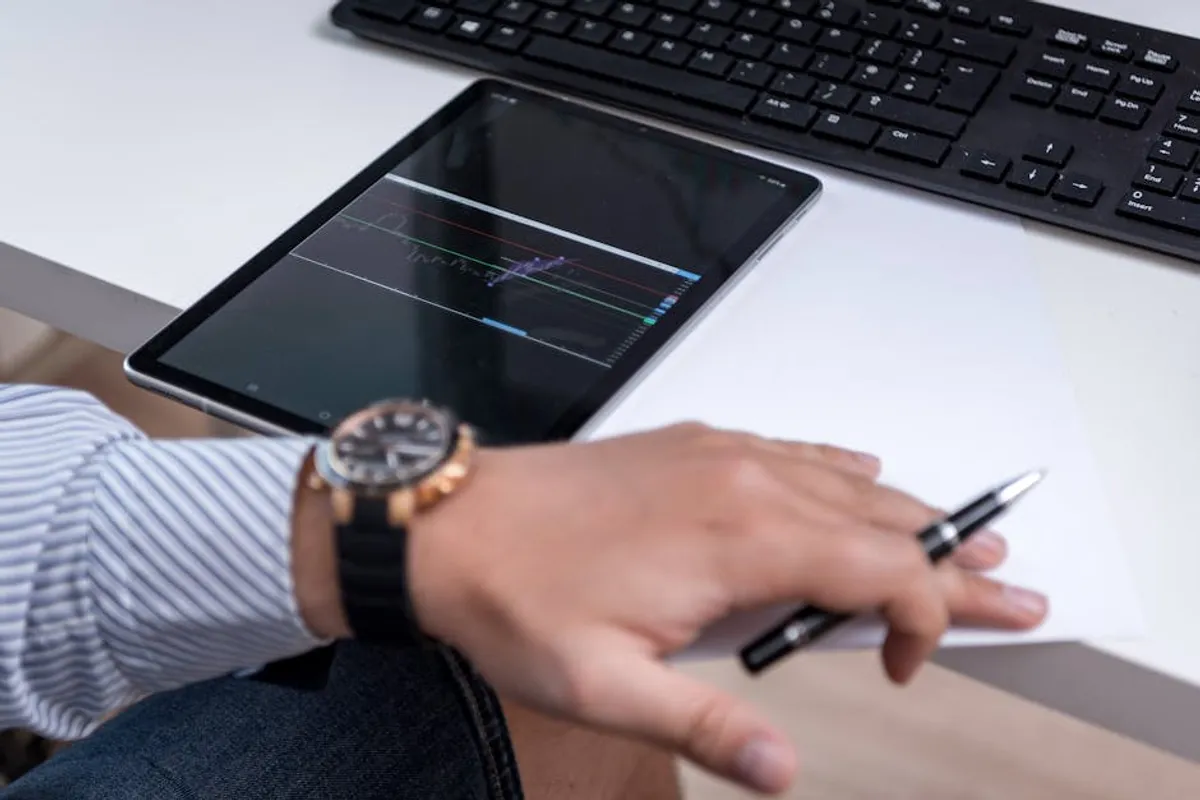 How mrmeasurements.com connects to search demand in technology and app discovery