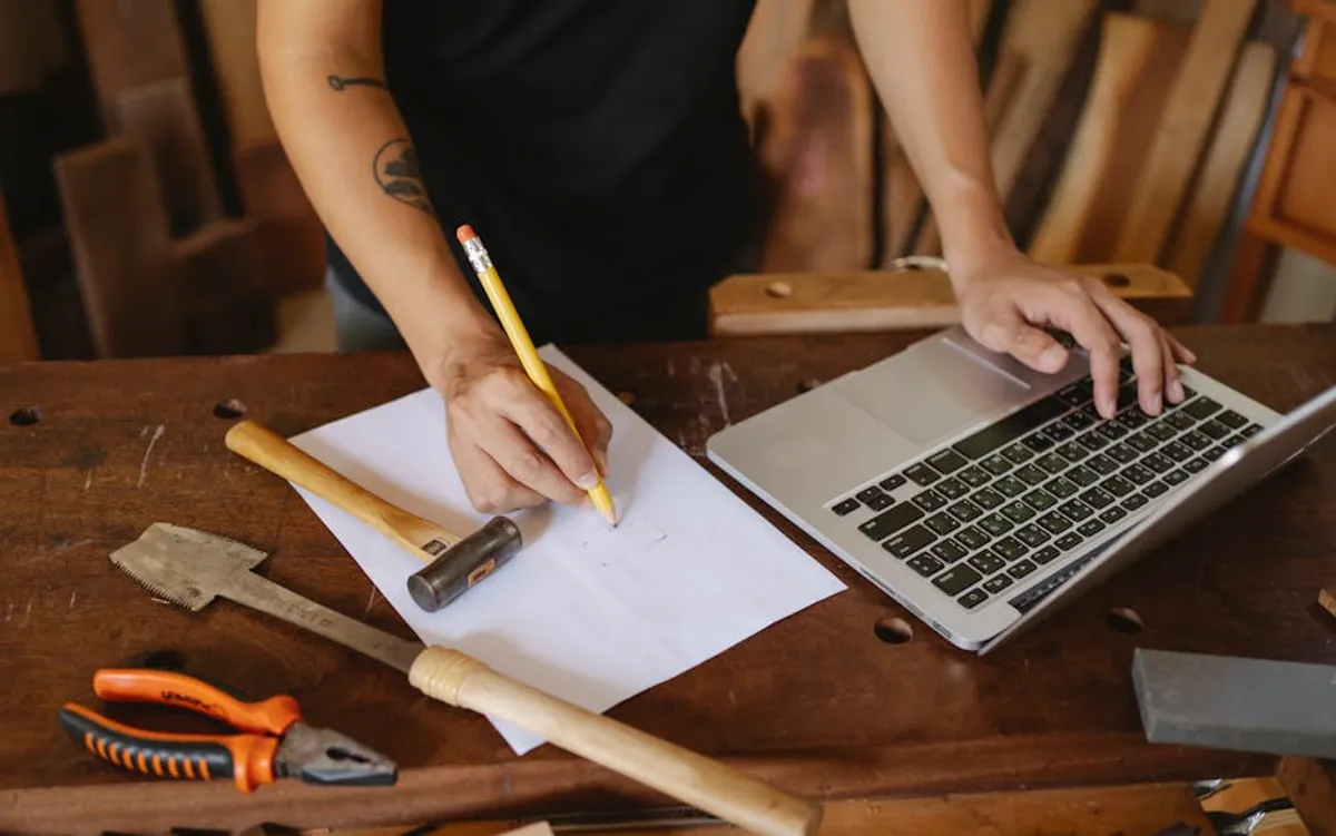 How to Create an Artist About Page