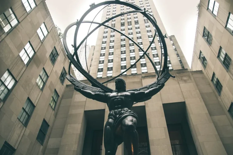 How to Photograph Sculptures