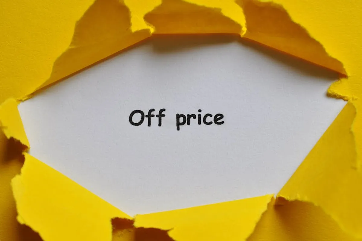 How to Price Artwork as an Emerging Artist