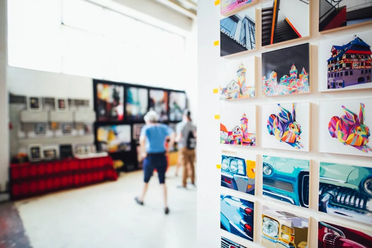 How to Promote Art Online Without a Gallery