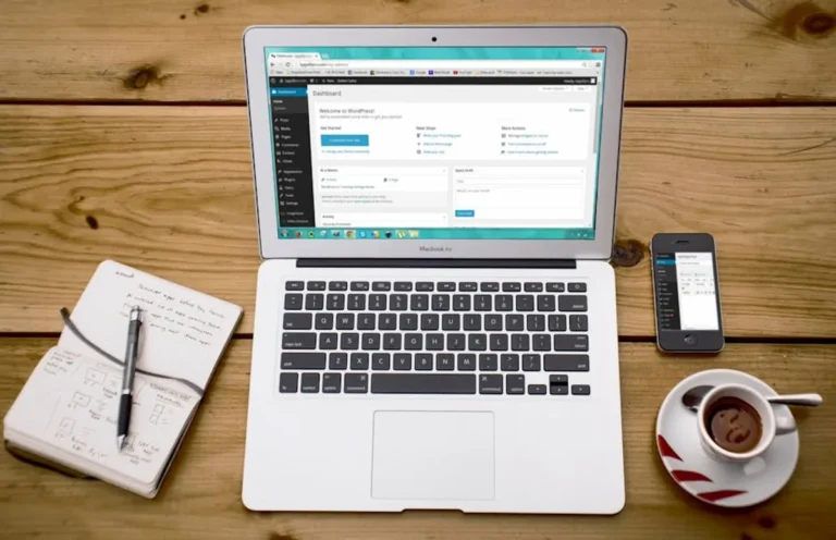 How to Write Blog Posts That Support Your Expertise