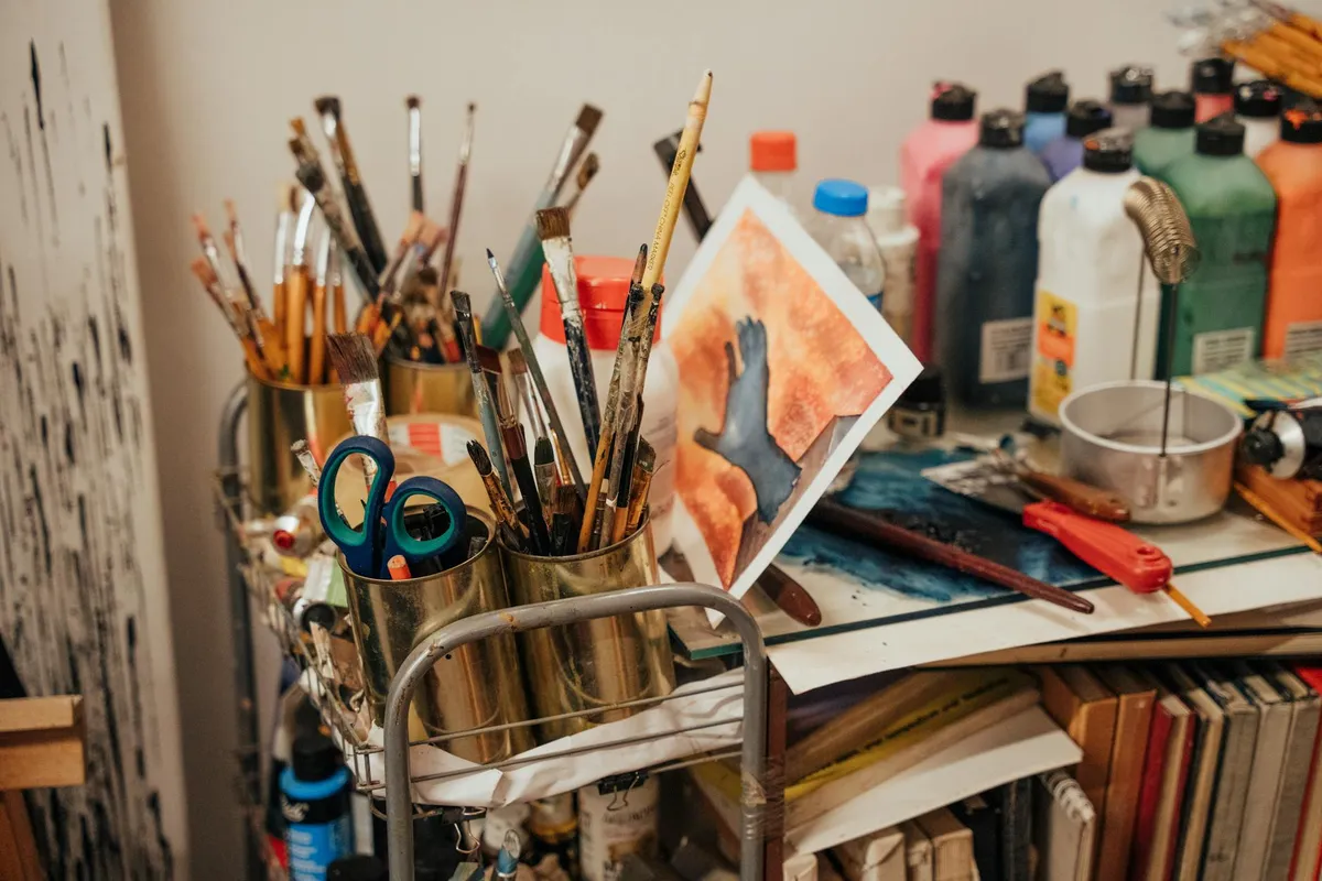 On the Materiality of the Studio